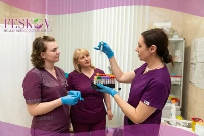 le madri surrogate trasmettono il DNA